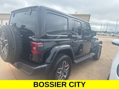 2024 Jeep Wrangler 4-Door Sahara 4x4
