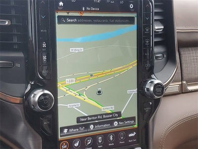 2019 RAM 1500 Longhorn Crew Cab 4x4 5'7" Box