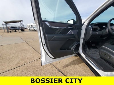 2025 GMC Acadia Denali