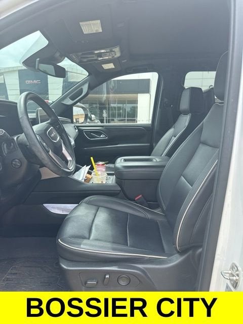 2023 GMC Yukon XL SLT