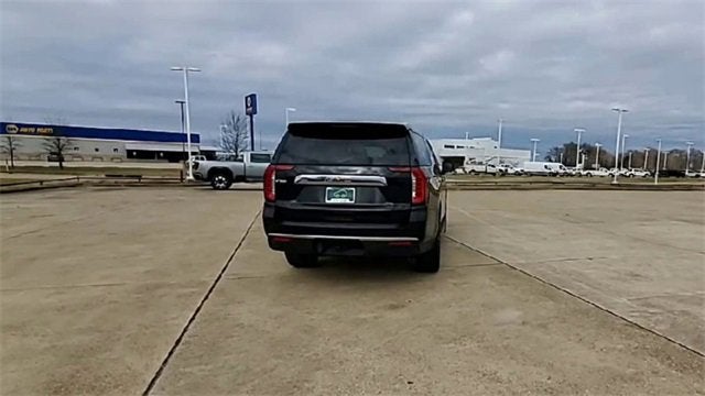 2022 GMC Yukon XL SLT