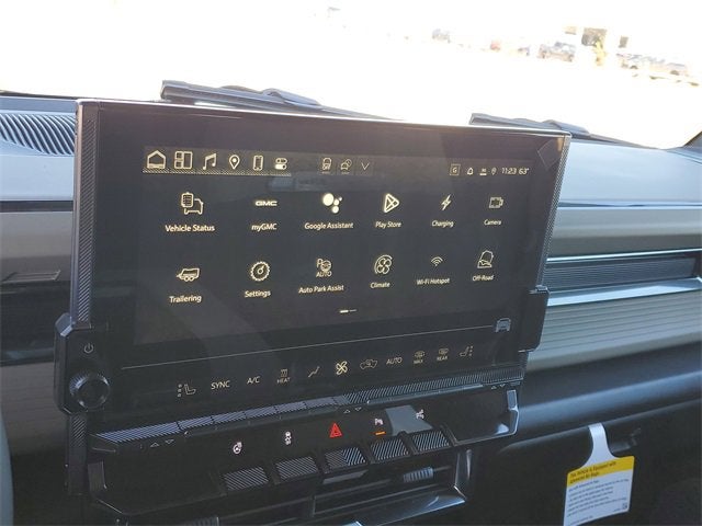 2026 GMC HUMMER EV SUV 2X