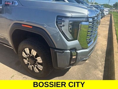 2024 GMC Sierra 2500 HD Denali