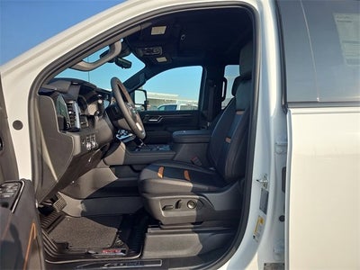 2025 GMC Sierra 2500 HD AT4