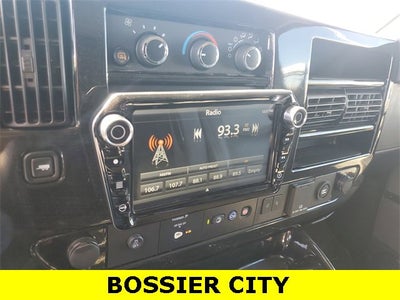 2022 GMC Savana Cargo 2500 Work Van