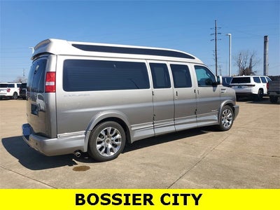2022 GMC Savana Cargo 2500 Work Van