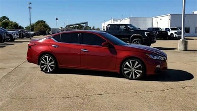 2022 Nissan Altima Platinum Intelligent AWD