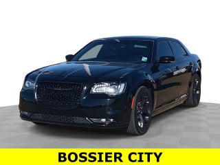 2022 Chrysler 300 S