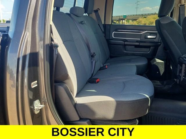 2019 RAM 3500 Big Horn Crew Cab 4x4 8' Box