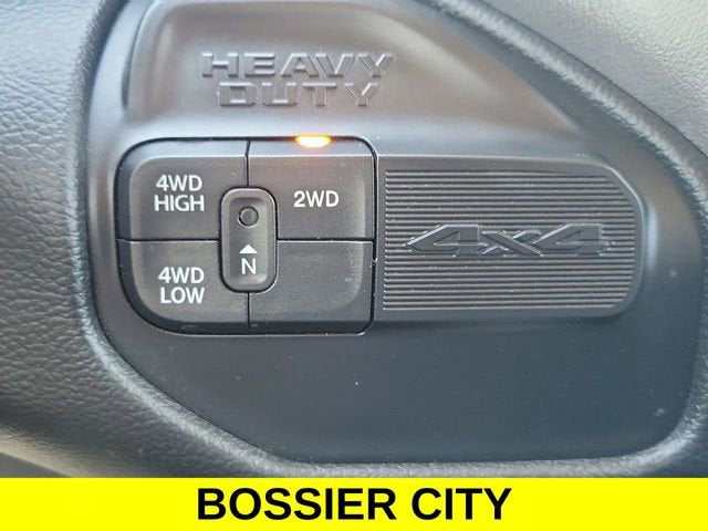 2019 RAM 3500 Big Horn Crew Cab 4x4 8' Box