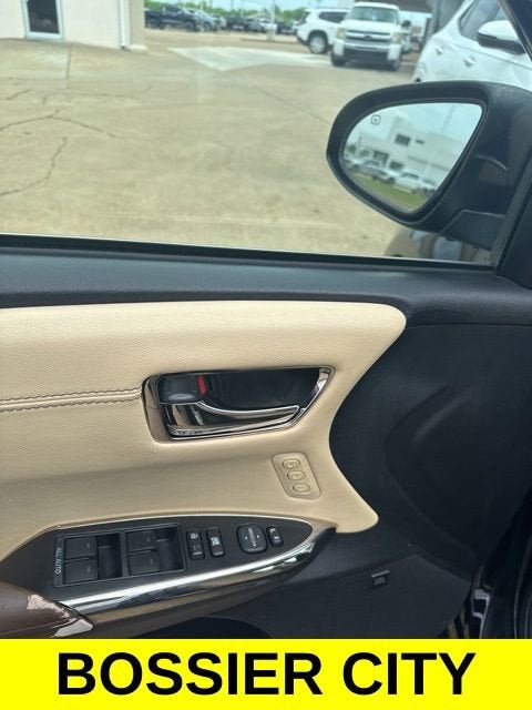 2015 Toyota Avalon Limited