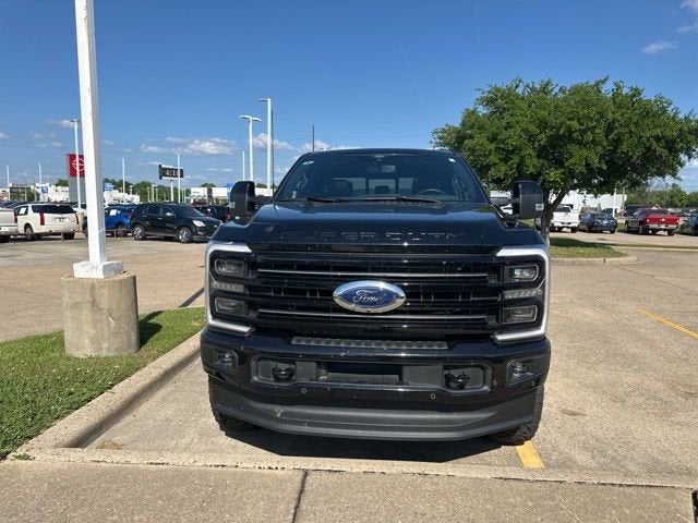 2025 Ford F-250 Platinum