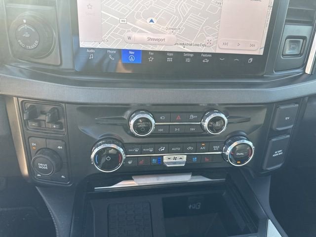 2025 Ford F-250 Platinum