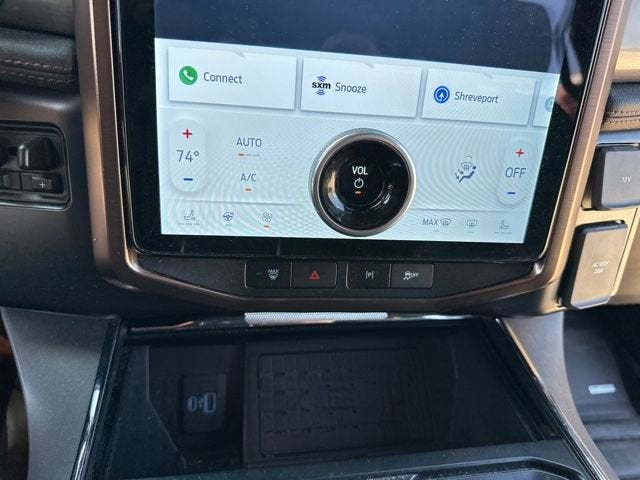 2023 Ford F-150 Lightning LARIAT