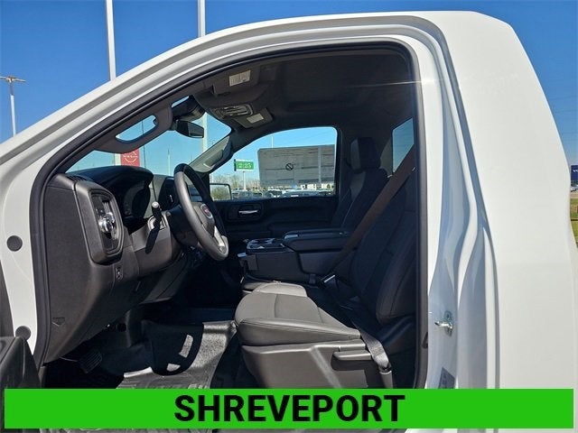 2025 GMC Sierra 2500 HD Pro