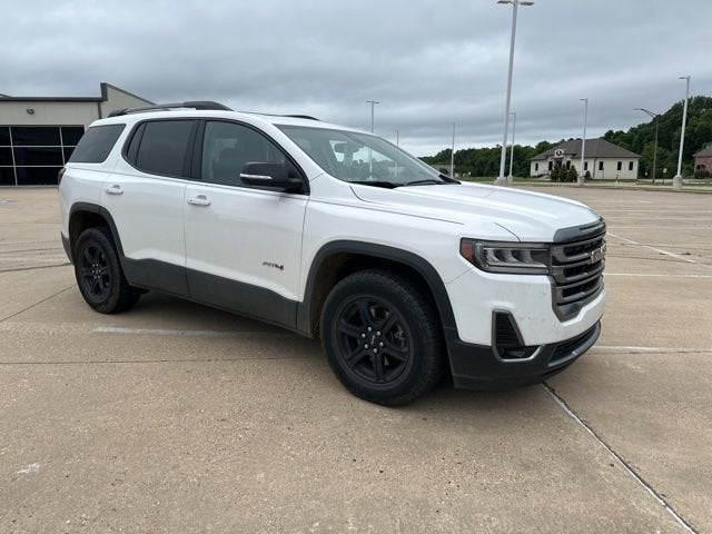 2023 GMC Acadia AT4