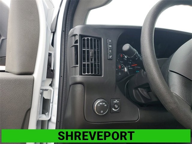 2025 GMC Savana Cargo 2500 Work Van