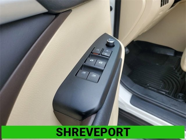 2016 Toyota Highlander XLE V6