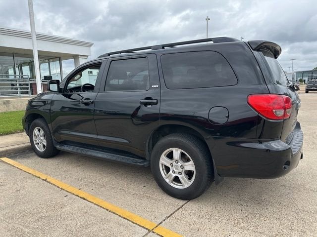 2016 Toyota Sequoia SR5 5.7L V8